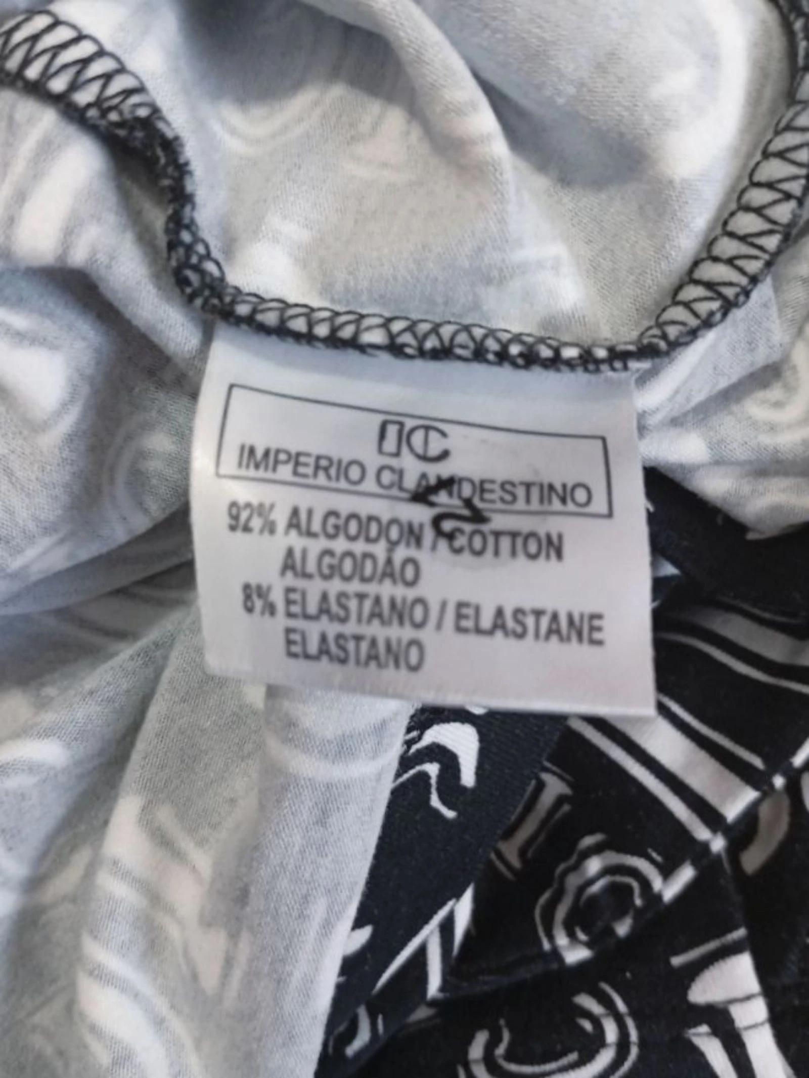 Katoenen T-shirt Imperio Clandestino Cyber Spellout Monogram Grafisch T-Shirt – photo 6